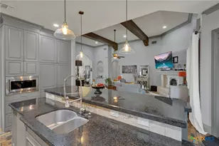 838 Lodge Creek Dr, New Braunfels, TX 78132 - Photo 18