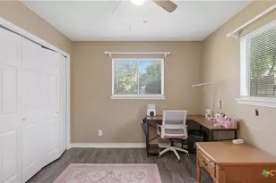 629 Creek Dr, New Braunfels, TX 78130 - Photo 18