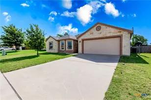 5102 Screaming Eagle Cir, Killeen, TX 76549 - Photo 2