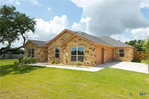 425 Rdg Crest Dr, Copperas Cove, TX 76522 - Photo 2