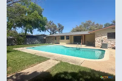 141 Oaklane Drive, Universal City, TX 78148 - Photo 2