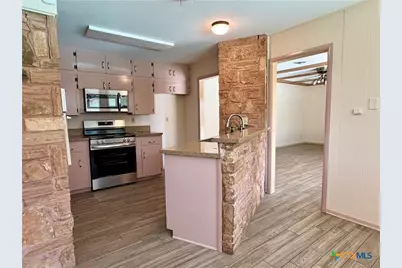 141 Oaklane Drive, Universal City, TX 78148 - Photo 10