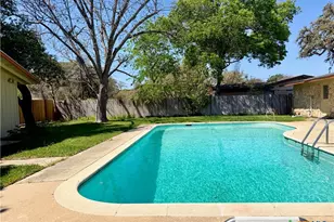 141 Oaklane Dr, Universal City, TX 78148 - Photo 26