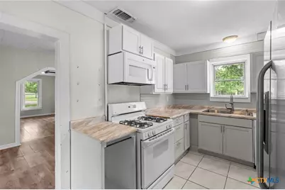 307 Crockett Street, Holland, TX 76534 - Photo 20