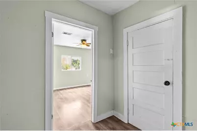307 Crockett Street, Holland, TX 76534 - Photo 26