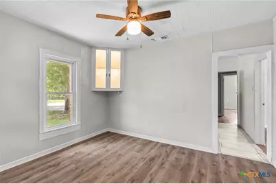 307 Crockett Street, Holland, TX 76534 - Photo 8