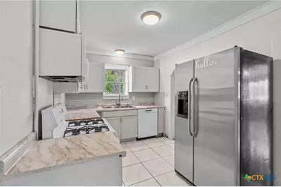 307 Crockett Street, Holland, TX 76534 - Photo 18