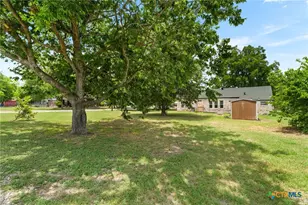 307 Crockett St, Holland, TX 76534 - Photo 42