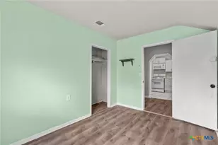 307 Crockett St, Holland, TX 76534 - Photo 34