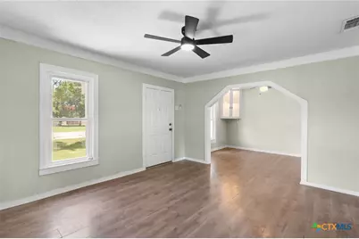 307 Crockett Street, Holland, TX 76534 - Photo 6