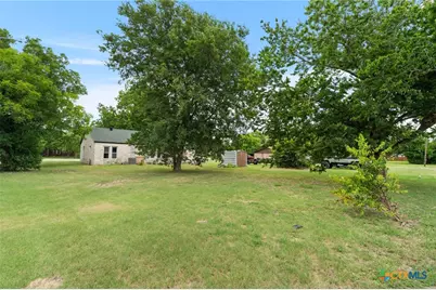 307 Crockett Street, Holland, TX 76534 - Photo 40