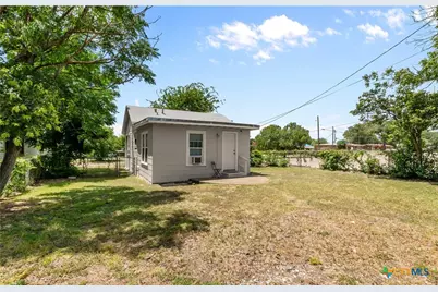 111 N 11th Street, Temple, TX 76501 - Photo 22