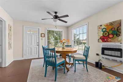 111 N 11th Street, Temple, TX 76501 - Photo 4