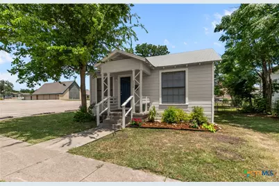 111 N 11th Street, Temple, TX 76501 - Photo 2