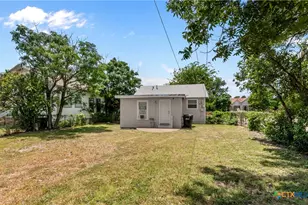111 N 11th St, Temple, TX 76501 - Photo 20