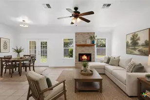 1615 Sunshine Peak, New Braunfels, TX 78130 - Photo 8