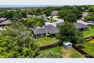 1615 Sunshine Peak, New Braunfels, TX 78130 - Photo 28