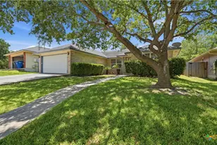 1615 Sunshine Peak, New Braunfels, TX 78130 - Photo 32