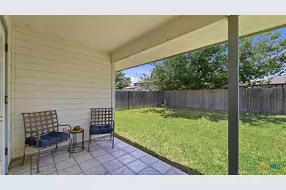 1615 Sunshine Peak, New Braunfels, TX 78130 - Photo 30