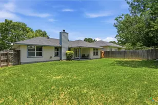 1615 Sunshine Peak, New Braunfels, TX 78130 - Photo 30
