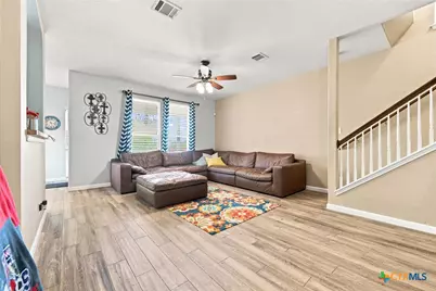 2214 Lakeline Drive, New Braunfels, TX 78130 - Photo 6