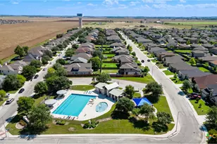 2214 Lakeline Dr, New Braunfels, TX 78130 - Photo 34