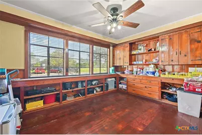 101 Bowie Street, Martindale, TX 78655 - Photo 14