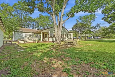 101 Bowie Street, Martindale, TX 78655 - Photo 30