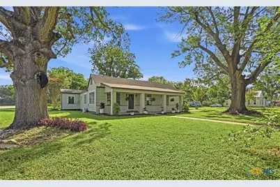 101 Bowie Street, Martindale, TX 78655 - Photo 4