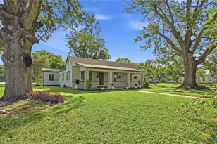 101 Bowie St, Martindale, TX 78655 - Photo 4