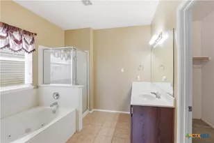 816 Evergreen Farm Dr, Temple, TX 76502 - Photo 16