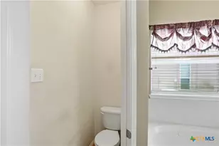 816 Evergreen Farm Dr, Temple, TX 76502 - Photo 18