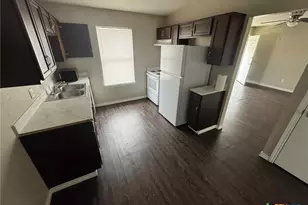 205 Erby Ave, Copperas Cove, TX 76522 - Photo 4
