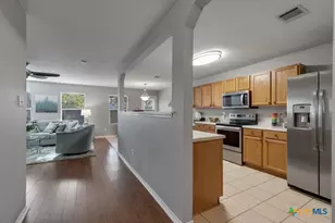 2042 Dragon Trail, New Braunfels, TX 78130 - Photo 6