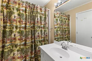 1413 N 11th St, Temple, TX 76501 - Photo 30