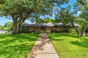 1413 N 11th St, Temple, TX 76501 - Photo 1