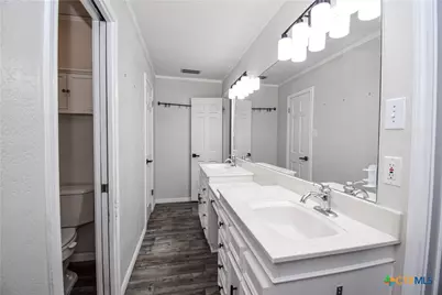 304 Cottonwood Drive, Harker Heights, TX 76548 - Photo 22