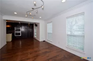 304 Cottonwood Dr, Harker Heights, TX 76548 - Photo 6