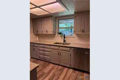 2601 Phyllis Drive, Copperas Cove, TX 76522 - Photo 8
