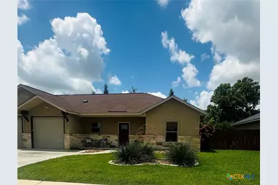 231 Navarro Xing Street #7B, Seguin, TX 78155 - Photo 6