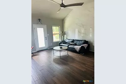 231 Navarro Xing Street #7B, Seguin, TX 78155 - Photo 14