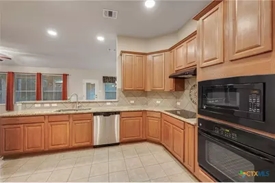 1036 San Pedro, New Braunfels, TX 78132 - Photo 8
