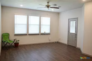 334 Grn Valley Dr, Copperas Cove, TX 76522 - Photo 10