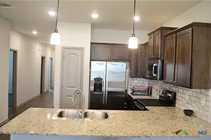 334 Grn Valley Dr, Copperas Cove, TX 76522 - Photo 6