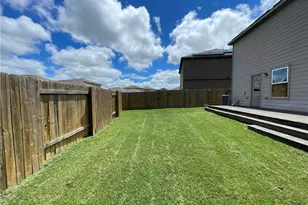 409 Wincliff Ln, Jarrell, TX 76537 - Photo 20