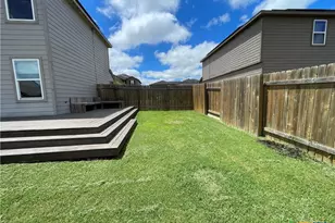 409 Wincliff Ln, Jarrell, TX 76537 - Photo 18