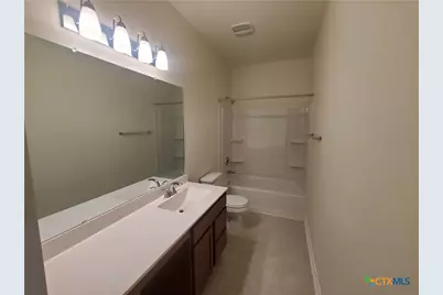 518 Deer Crest Drive, New Braunfels, TX 78130 - Photo 24