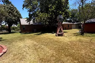 211 Co Rd 128, Gatesville, TX 76528 - Photo 28