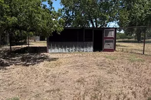 211 Co Rd 128, Gatesville, TX 76528 - Photo 30