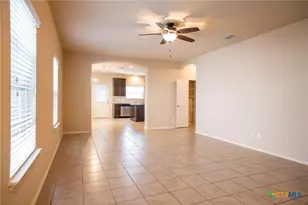 433 Stonebrook Dr, Cibolo, TX 78108 - Photo 4